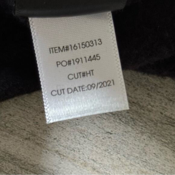 Torrid Super Soft Plush Shimmer Lounge Hoodie One Size Plus Size 1X-6X Black - Picture 12 of 16